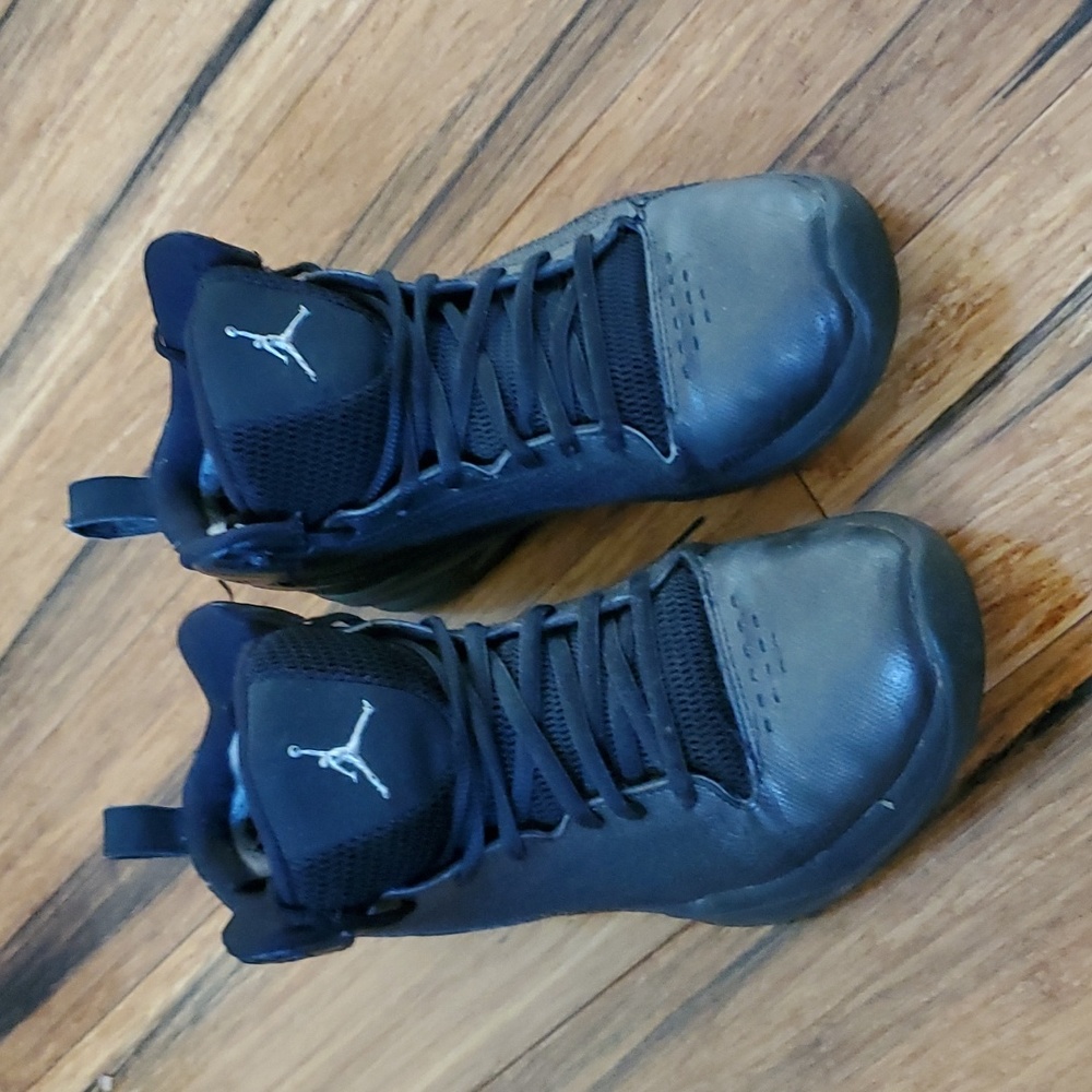 Black Air Jordans- youth 6.5